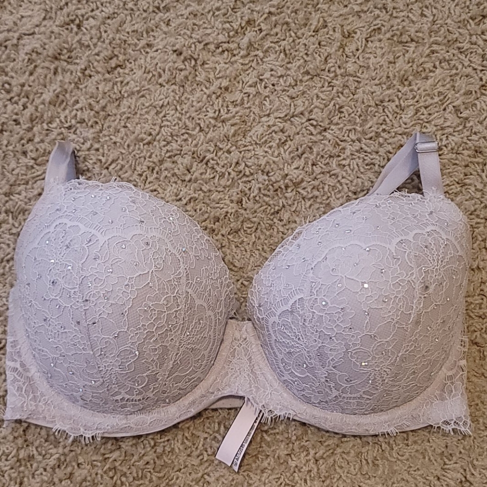 Victoria Secret Bra 34DDD